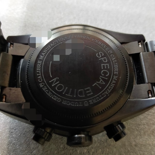 Tudor(チュードル)のチューダー ブラックベイ クロノダーク　79360DK メンズの時計(腕時計(アナログ))の商品写真