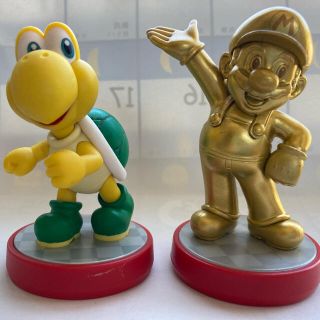 ニンテンドウ(任天堂)のamiibo ゴールドマリオ　&  ヨッシー(ゲームキャラクター)