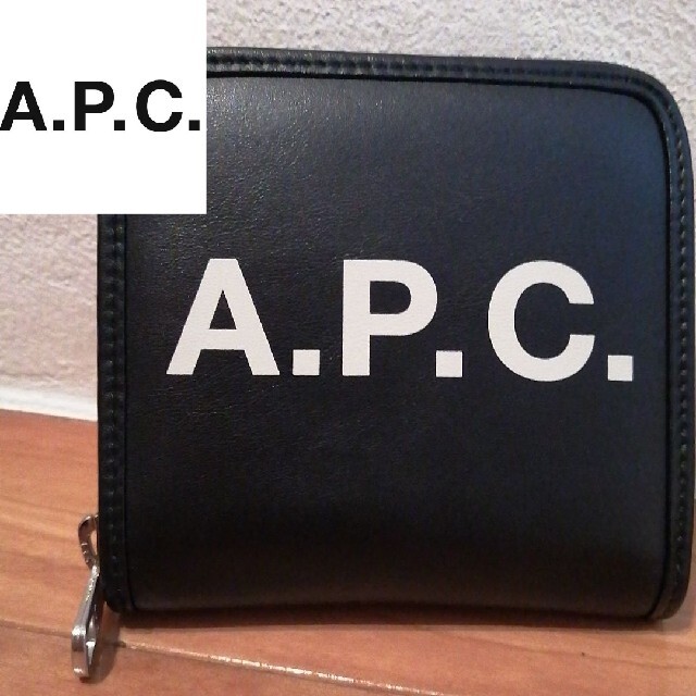 A.P.C(アーペーセー)の【新作ロゴ　モルガン】A.P.C.財布　エルメス　バレンシアガ　エミリオプッチ レディースのファッション小物(財布)の商品写真