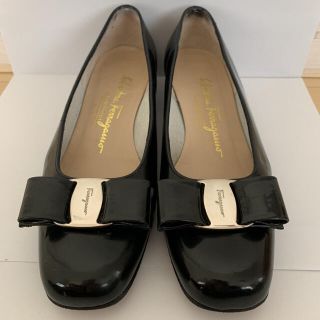 サルヴァトーレフェラガモ(Salvatore Ferragamo)のSalvatore Ferragamo パンプス(ローファー/革靴)