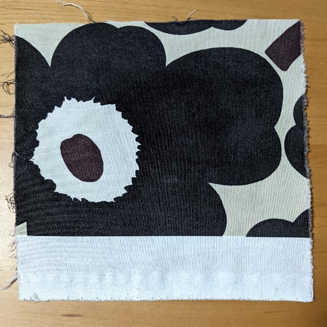 marimekko(マリメッコ)のmarimekko　ウニッコ柄ハギレ ハンドメイドの素材/材料(生地/糸)の商品写真