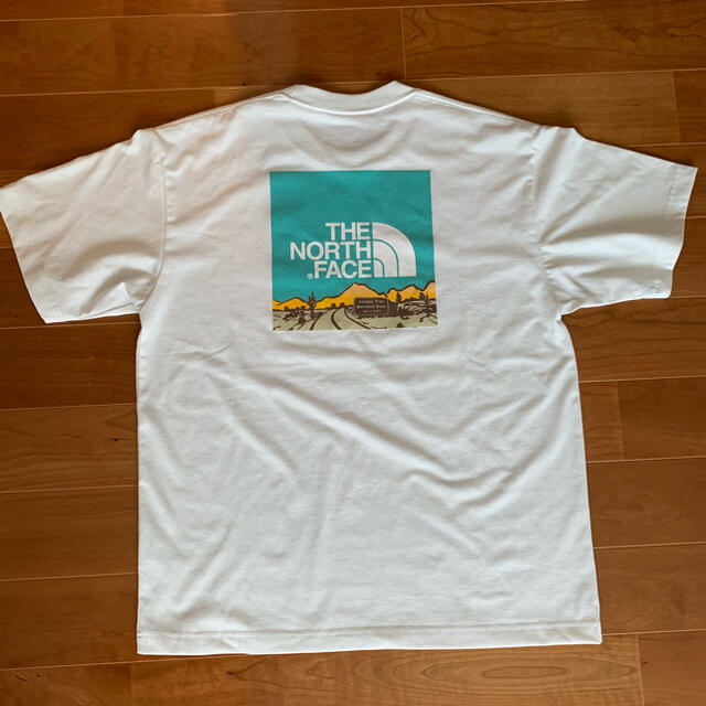 THE NORTH FACE(ザノースフェイス)の美品！ノースフェイス  Tシャツ　Lサイズ メンズのトップス(Tシャツ/カットソー(半袖/袖なし))の商品写真