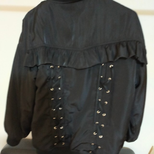 Honey Cinnamon(ハニーシナモン)のハニーシナモン　リボン編み上げ レディースのジャケット/アウター(ブルゾン)の商品写真
