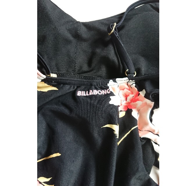 billabong(ビラボン)のともりん様専用 BILLABONG ワンピース 水着 レディースの水着/浴衣(水着)の商品写真