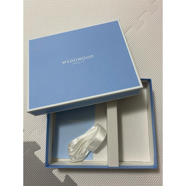 WEDGWOOD(ウェッジウッド)のウエッジウッド WEDGWOOD 空き箱 インテリア/住まい/日用品のキッチン/食器(容器)の商品写真