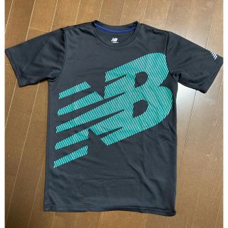 ニューバランス(New Balance)のNew Balance Tシャツ(Tシャツ/カットソー)