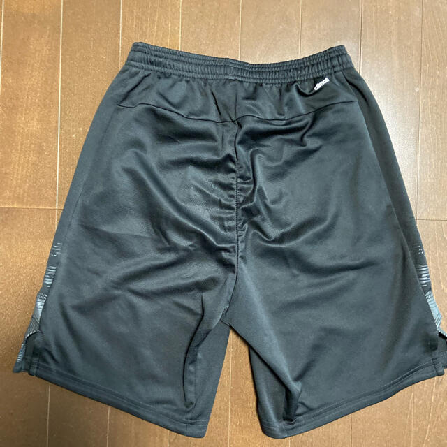 adidas(アディダス)のadidas ハーフパンツ キッズ/ベビー/マタニティのキッズ服男の子用(90cm~)(パンツ/スパッツ)の商品写真