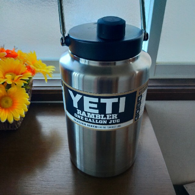 YETI イエティ　ランブラー　ジャグ　1ガロン