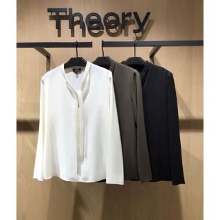 セオリー(theory)のTheory 20aw プルオーバーボウタイブラウス(シャツ/ブラウス(長袖/七分))