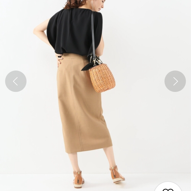 Noble(ノーブル)のノーブル  リネンライクタイトスカート　ベージュ レディースのスカート(ひざ丈スカート)の商品写真