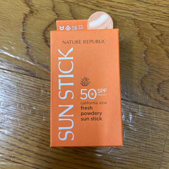 NATURE REPUBLIC(ネイチャーリパブリック)のネイチャーリパブリック　日焼け止め　sun stick 新品！ コスメ/美容のボディケア(日焼け止め/サンオイル)の商品写真