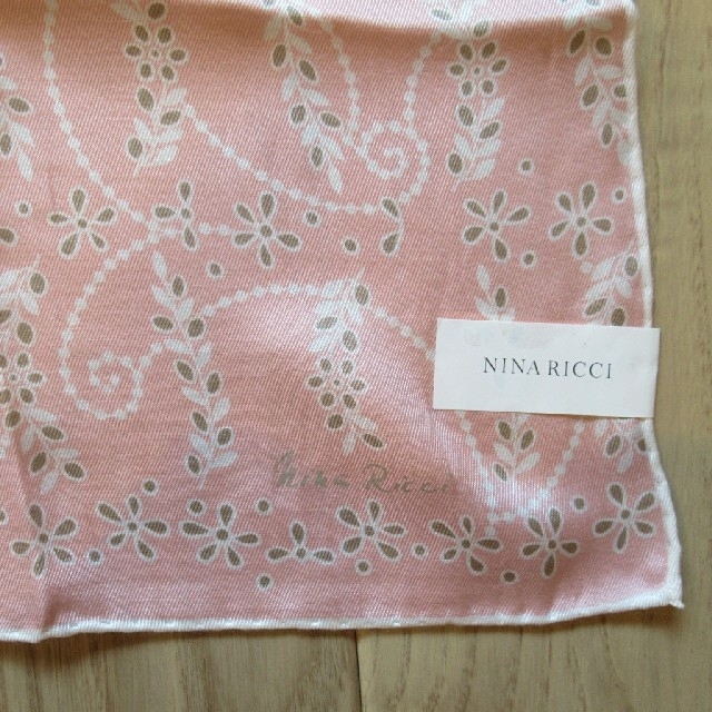 NINA RICCI(ニナリッチ)の[値下げ]NINA RICCI ハンカチーフ メンズのファッション小物(ハンカチ/ポケットチーフ)の商品写真