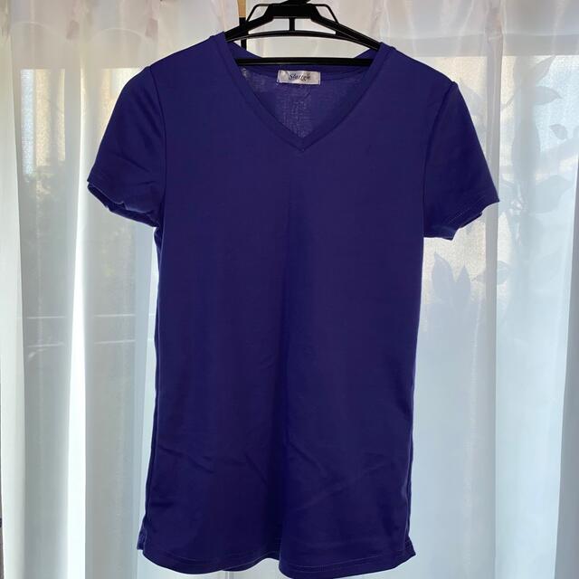 ニッセン(ニッセン)の新品タグ付き　VネックTシャツ レディースのトップス(Tシャツ(半袖/袖なし))の商品写真