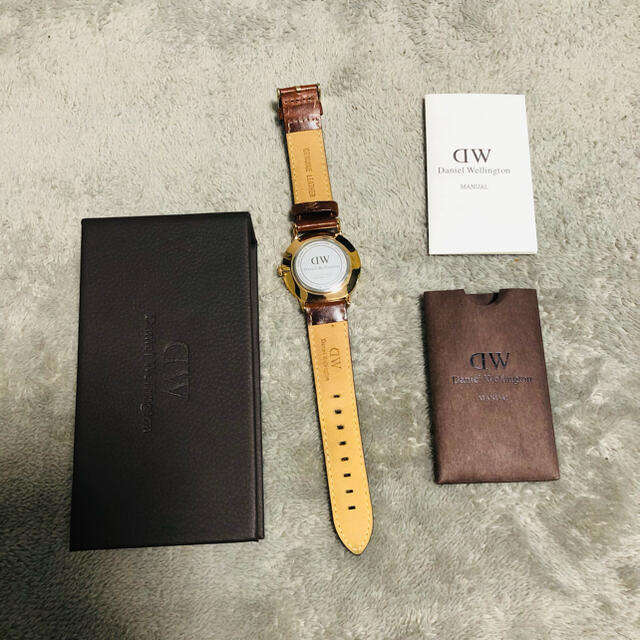 Daniel Wellington(ダニエルウェリントン)のDaniel Wellington 時計&バングルセット　ダニエルウェリントン レディースのファッション小物(腕時計)の商品写真