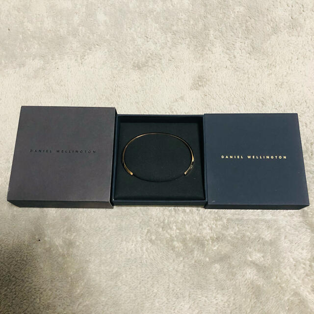 Daniel Wellington(ダニエルウェリントン)のDaniel Wellington 時計&バングルセット　ダニエルウェリントン レディースのファッション小物(腕時計)の商品写真