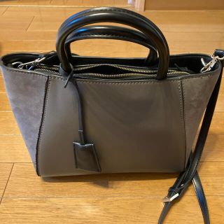 ザラ(ZARA)のZARA ショルダーバッグ(ショルダーバッグ)