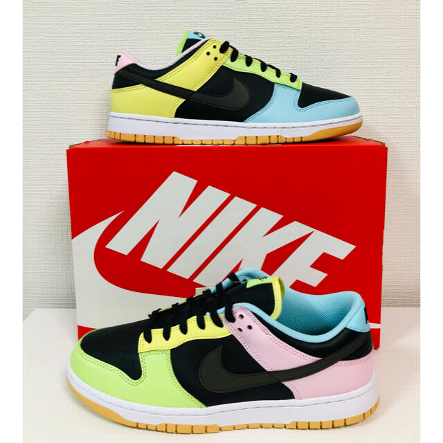 NIKE(ナイキ)の送料込み NIKE DUNK LOW SE "FREE.99" ナイキ ダンク メンズの靴/シューズ(スニーカー)の商品写真