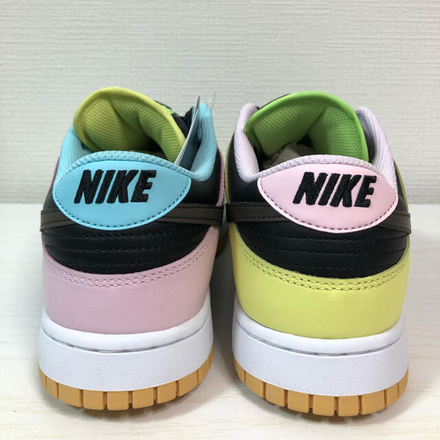 NIKE(ナイキ)の送料込み NIKE DUNK LOW SE "FREE.99" ナイキ ダンク メンズの靴/シューズ(スニーカー)の商品写真