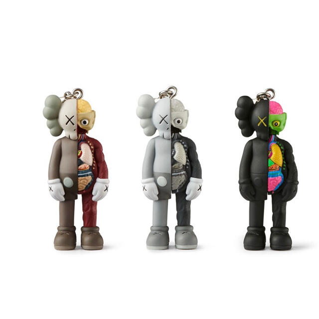 KAWS TOKYO FIRST キーホルダー KEYHOLDER 3セット