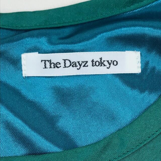 The Dayz tokyo(ザデイズトウキョウ)のザ デイズ トウキョウ ワンカラー 膝上 半袖ワンピース レディース グリーン レディースのワンピース(その他)の商品写真
