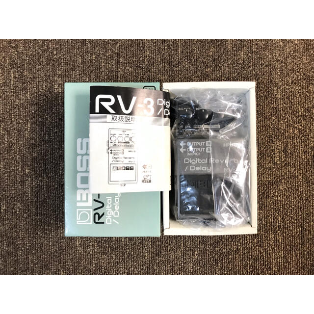 BOSS RV-3 Digital Reverb / Delay ボス