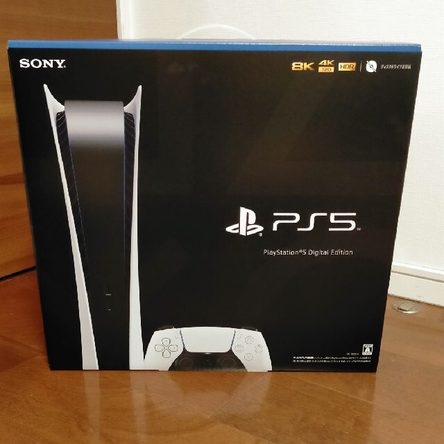 PlayStation(プレイステーション)のSONY PlayStation5 CFI-1000B01 エンタメ/ホビーのゲームソフト/ゲーム機本体(家庭用ゲーム機本体)の商品写真