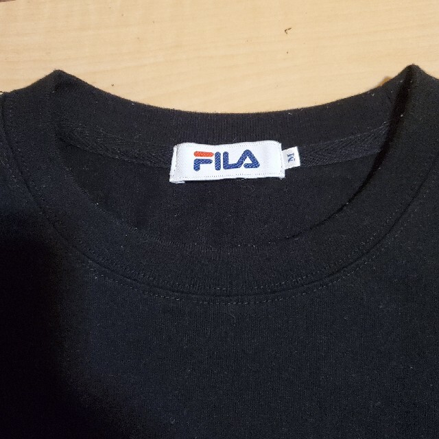 FILA(フィラ)のFILA　黒Tシャツ レディースのトップス(Tシャツ(半袖/袖なし))の商品写真