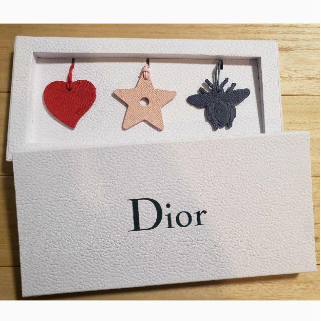 Dior(ディオール)のDior ノベルティチャーム レディースのアクセサリー(チャーム)の商品写真