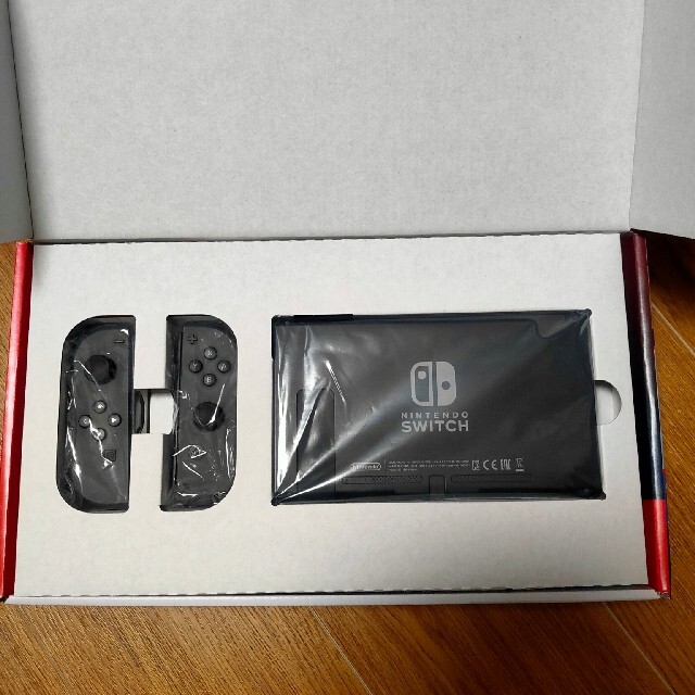 【新型・ケース付】Nintendo Switch 本体 グレー