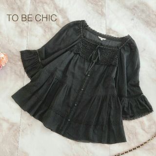 トゥービーシック(TO BE CHIC)の美品　トゥービーシック　楊柳ブラウス　七分袖　レース　リボン　黒　シアー(シャツ/ブラウス(長袖/七分))