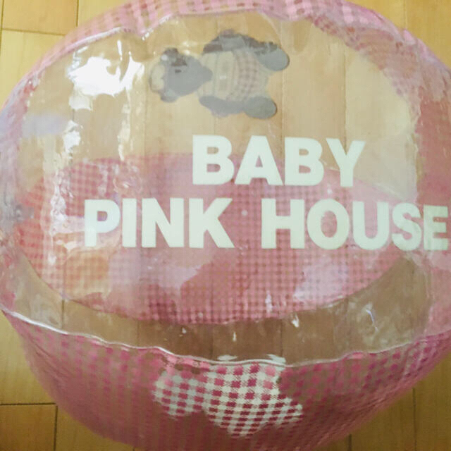 PINK HOUSE(ピンクハウス)の激レア　ピンク　いっぱい　ベビーピンクハウス缶 キッズ/ベビー/マタニティのキッズ服女の子用(90cm~)(Tシャツ/カットソー)の商品写真