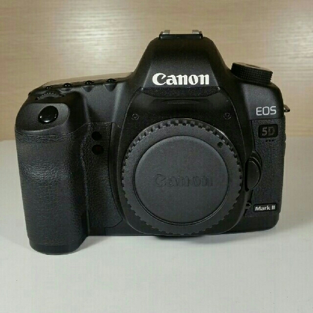 Canon Eos 5D Mark 2ボディ　他付属品付 スマホ/家電/カメラのカメラ(デジタル一眼)の商品写真