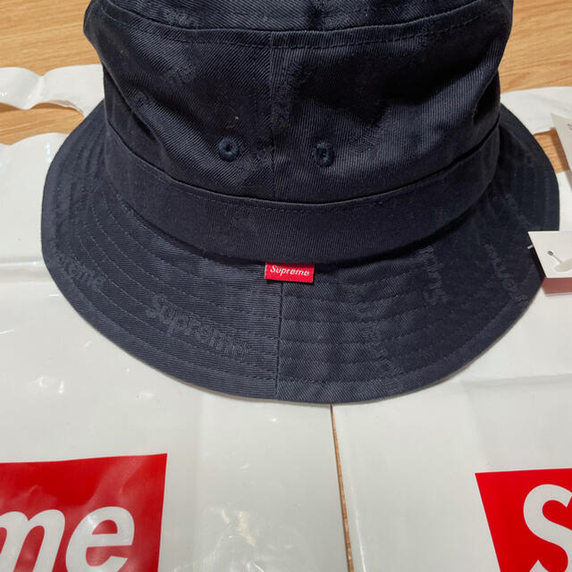 Supreme(シュプリーム)のsupreme バケット　ハット　シュプリーム メンズの帽子(ハット)の商品写真