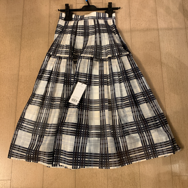 JUSGLITTY - 新品✨ JUSGLITTY シアーチェックプリーツスカートの通販