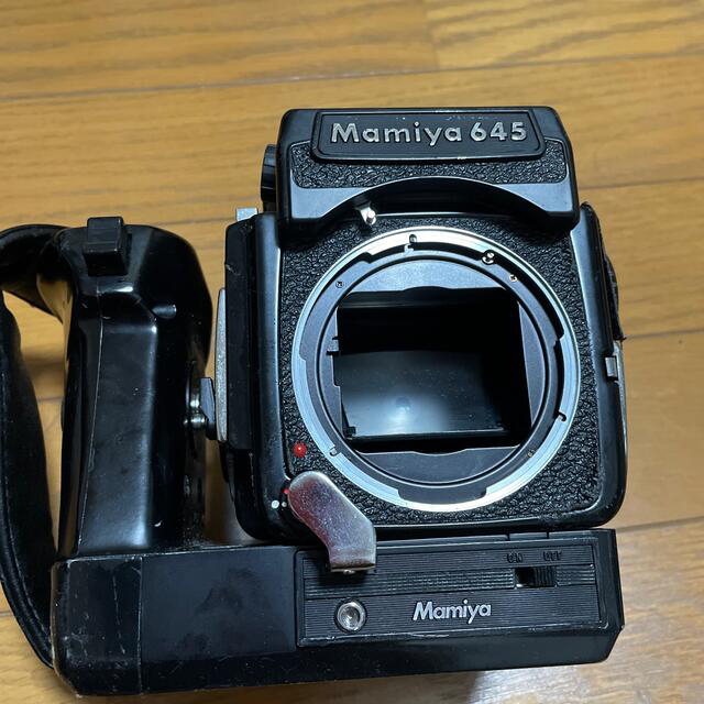 USTMamiya(マミヤ)の落天じじい様専用レトロカメラ祭④⑤ Mamiya 645 大と小２つ スマホ/家電/カメラのカメラ(その他)の商品写真