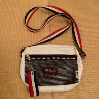 ラブトキシック(lovetoxic)のLovetoxic × FILA ショルダーバッグ (ポシェット)