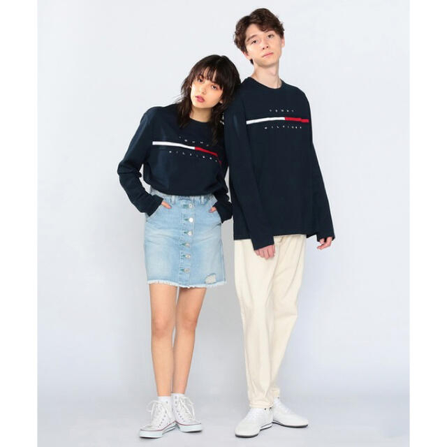 TOMMY HILFIGER(トミーヒルフィガー)のTOMMY HILFIGER(トミーヒルフィガー)ロゴ ロングTシャツ メンズのトップス(Tシャツ/カットソー(七分/長袖))の商品写真