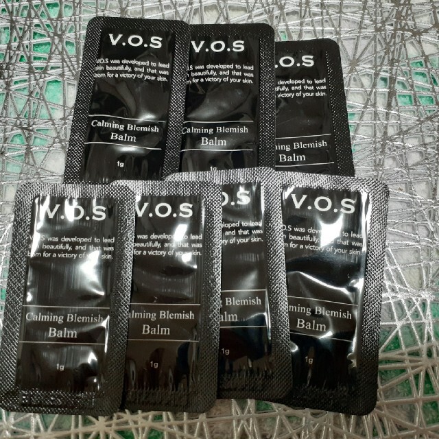 VOS V.O.S　CBクリーム　7包 コスメ/美容のベースメイク/化粧品(化粧下地)の商品写真