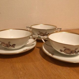 ロイヤルコペンハーゲン(ROYAL COPENHAGEN)のmargaretさん様専用ページロイヤルコペンハーゲンブラウンローズ3客セット(食器)