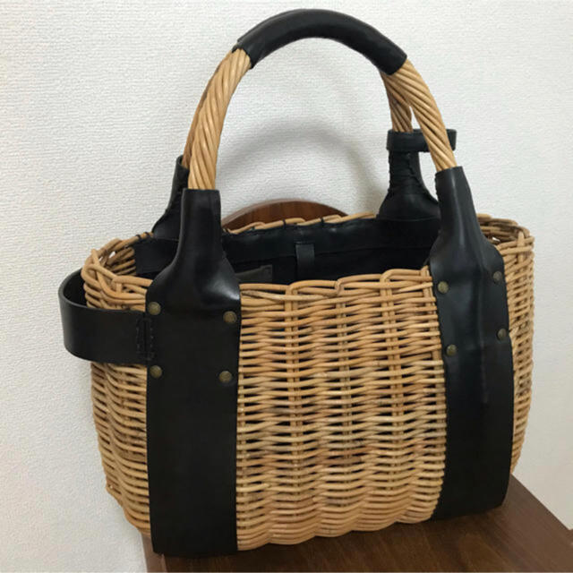 バッグ【美品】ebagos  かごバッグ　大