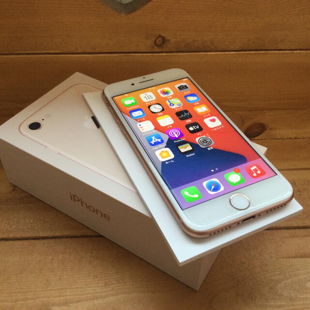 美品】iPhone 8 Gold 64GB simフリー-
