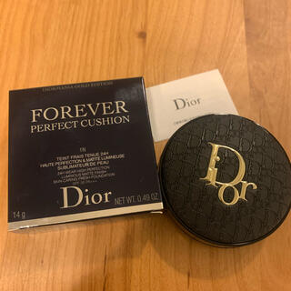 ディオール(Dior)の限定品　ディオール　新品未使用(ファンデーション)