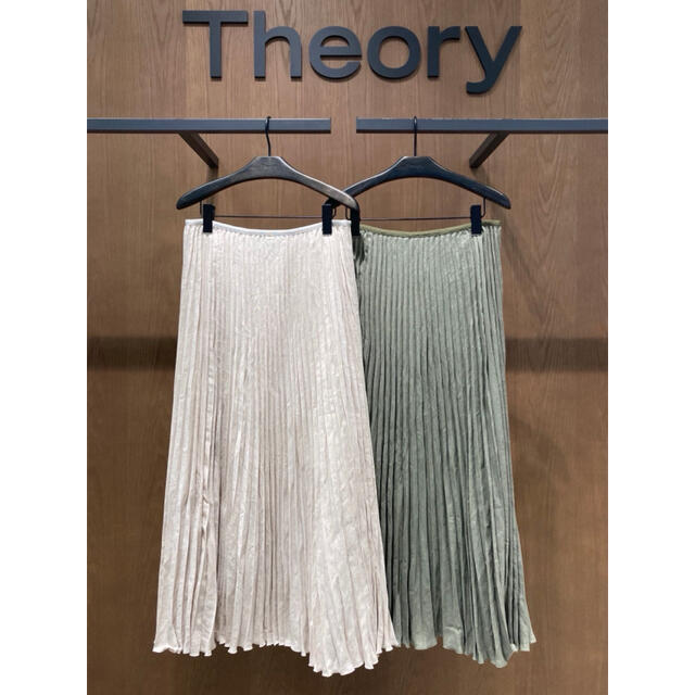 theory(セオリー)のTheory 21ss プリーツスカート レディースのスカート(ロングスカート)の商品写真