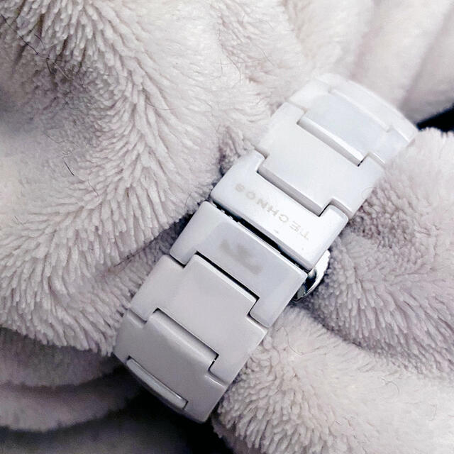 TECHNOS - 美品!TECHNOS ホワイト 白 腕時計 セラミック 多面 TECHNOS - 美品!TECHNOS ホワイト 白 腕時計 セラミック 多面