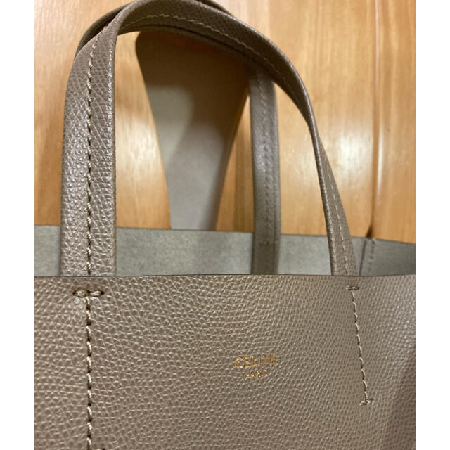 celine(セリーヌ)の美品　セリーヌ　スモールカバ　トープ レディースのバッグ(ショルダーバッグ)の商品写真