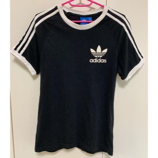 アディダス(adidas)のadidas Tシャツ(Tシャツ(半袖/袖なし))