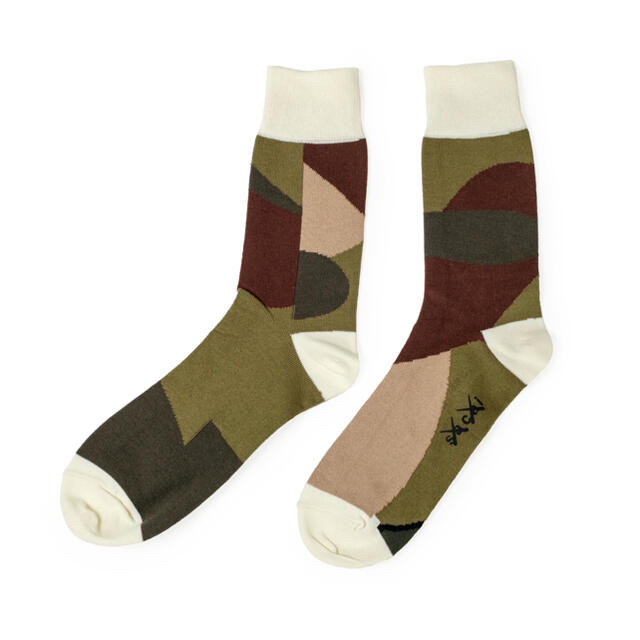 3サイズ sacai x KAWS / Socks CAMOUFLAGE ソックス 3サイズ sacai x KAWS / Socks CAMOUFLAGE ソックス