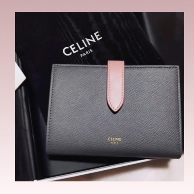 ????CELINE????  ストラップウォレット ミディアム