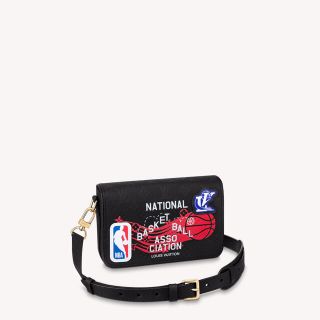 ルイヴィトン(LOUIS VUITTON)のLVxNBA☆ステュディオ・メッセンジャー(メッセンジャーバッグ)