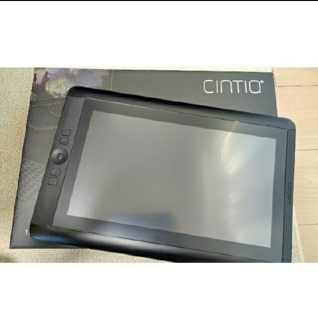 ワコム 液タブ 液晶ペンタブレット 13.3フルHD液晶 Cintiq 13HD